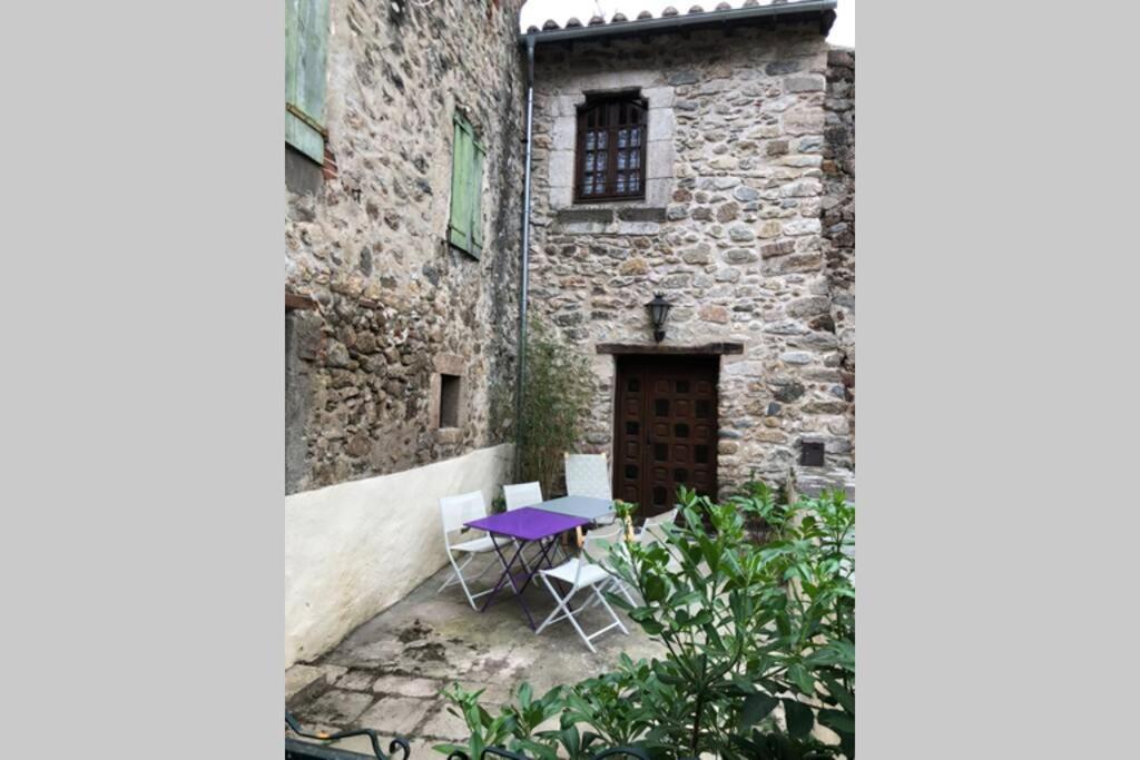 Les Maisons Du Conflent, Maisons Familiales En Pierre Au Coeur Des Remparts Holiday home Villefranche-de-Conflent