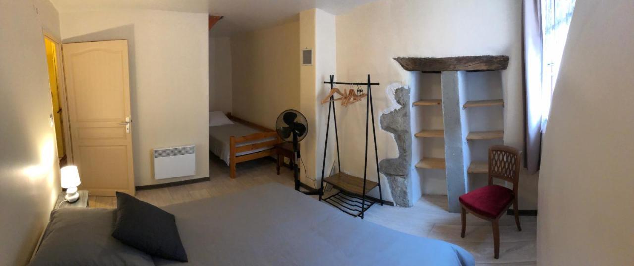 Les Maisons Du Conflent, Maisons Familiales En Pierre Au Coeur Des Remparts Holiday home *
