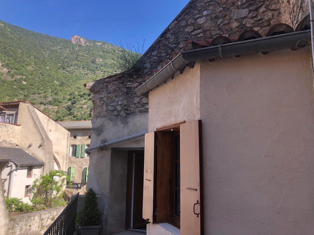 Les Maisons Du Conflent, Maisons Familiales En Pierre Au Coeur Des Remparts