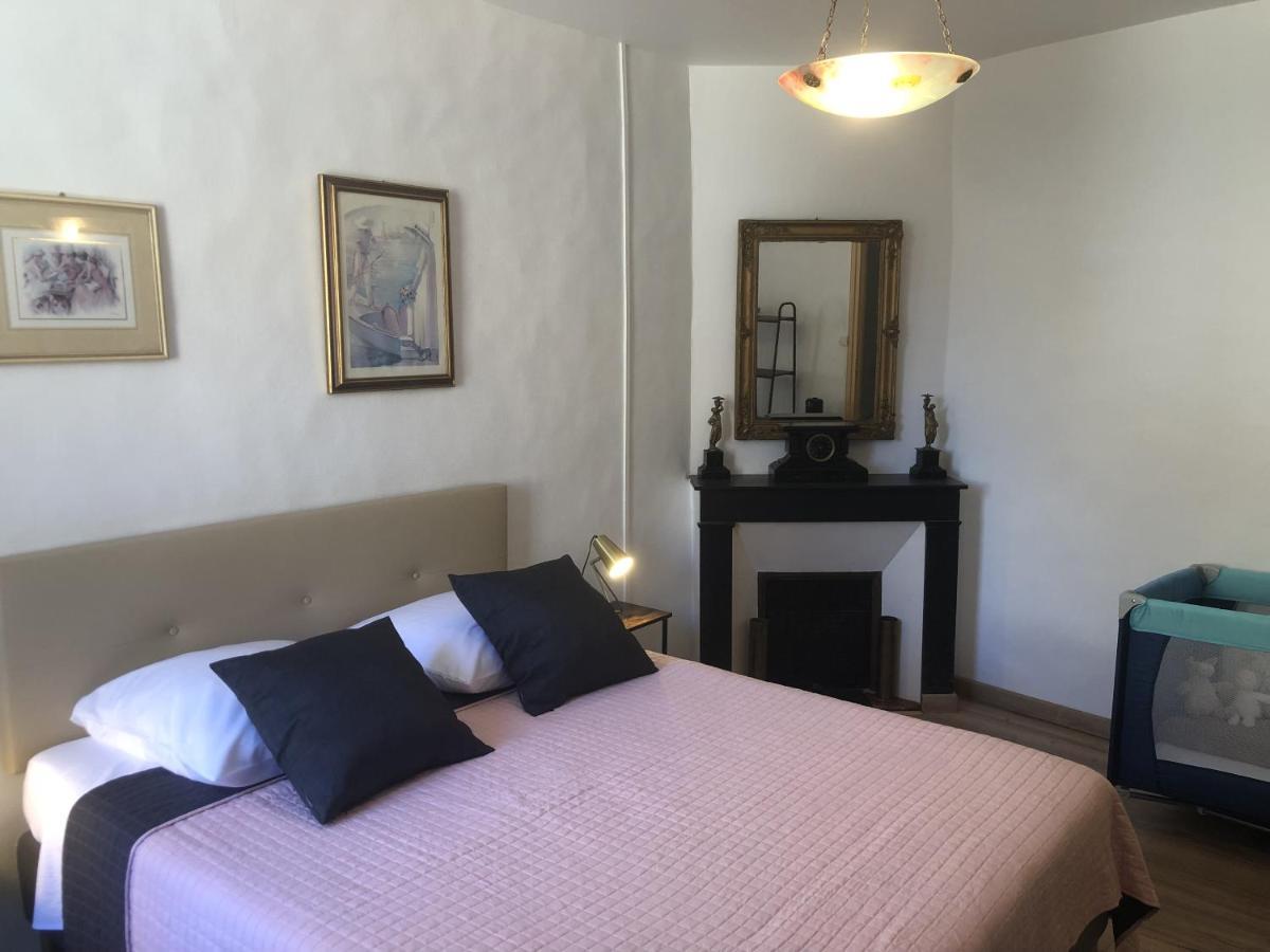Holiday home Les Maisons Du Conflent, Maisons Familiales En Pierre Au Coeur Des Remparts